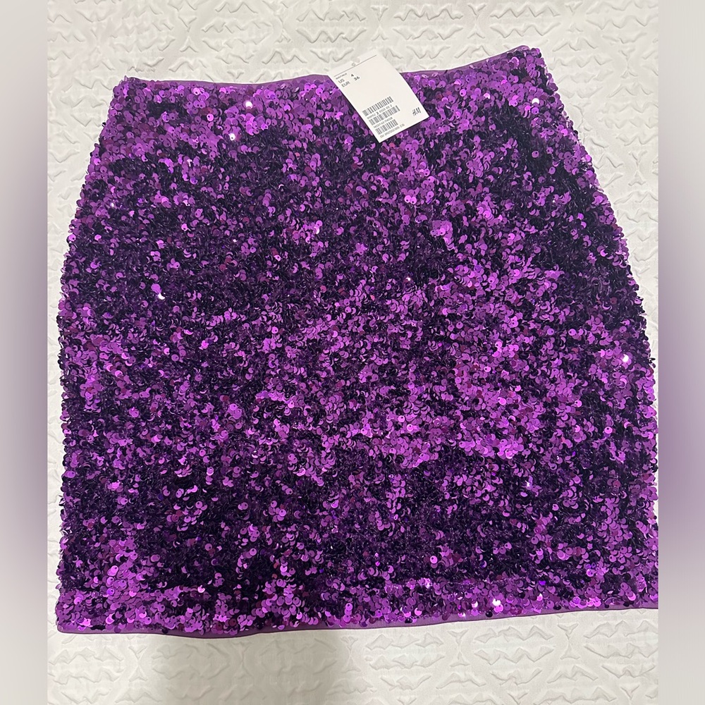 Sequin skirt ! H&M size Small